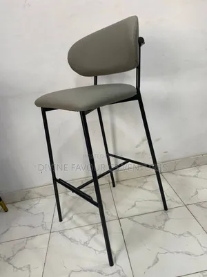 Bar Stool With Back and Leg Rest.