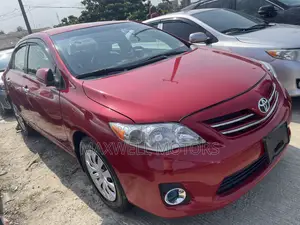 Toyota Corolla LE Special Edition 4dr Sedan (1.8L 4cyl 4A) 2013 Red