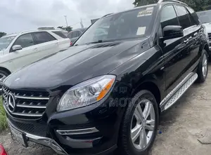 Mercedes-Benz M Class ML350 4MATIC 4dr SUV AWD (3.5L 6cyl 7A) 2014
