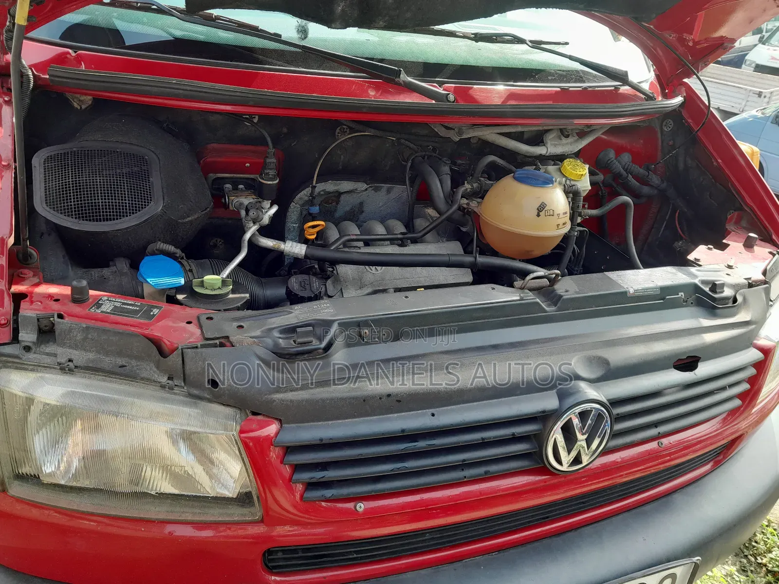 Volkswagen Transporter 2002 Red