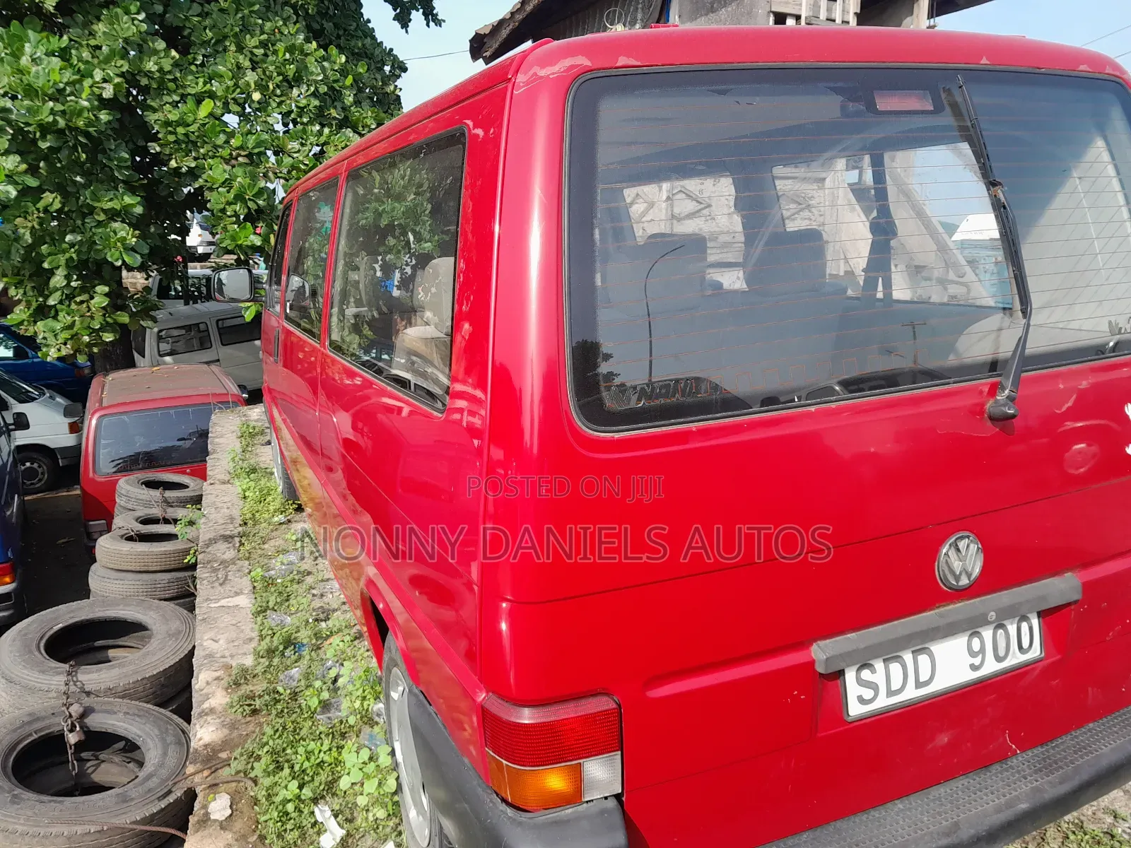 Volkswagen Transporter 2002 Red