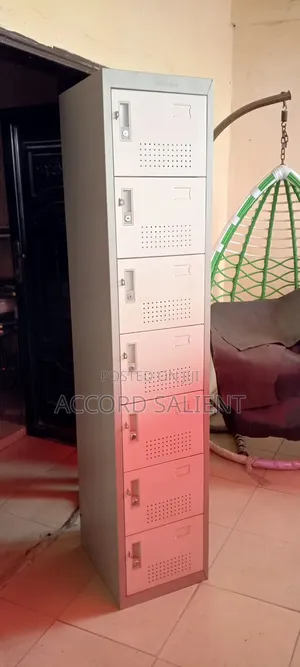 Metal Workers Locker With Individual Keys
