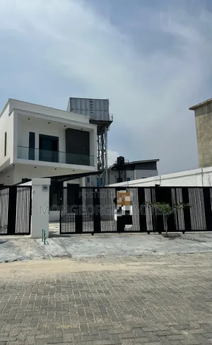 5bdrm Townhouse/Terrace in Chevron for sale
