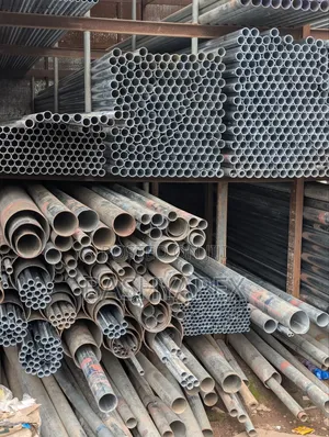 Scaffolding Pipes and Clips