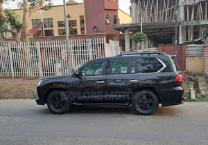 Lexus LX 2021 Black
