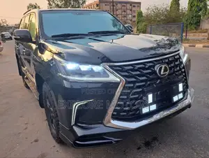 Lexus LX 2021 Black