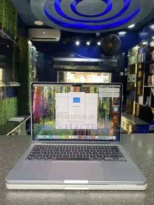 Laptop Apple MacBook Air 2024 M3 13-Inch 8GB Apple M3 SSD 256GB