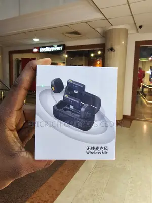 D07 Mini Wireless Mic With Intelligent Noise Reduction.