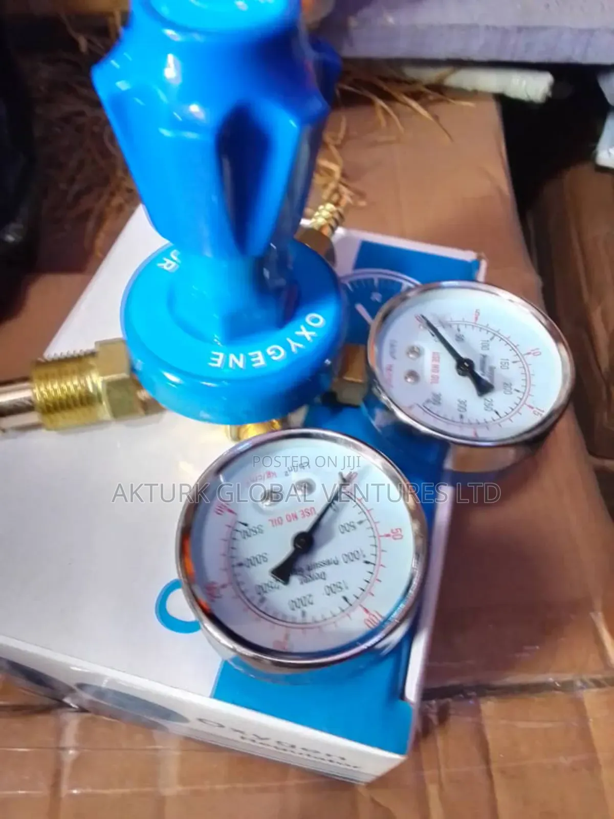 Oxygen Regulator