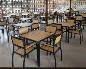 Oxford Bar Chairs With Table