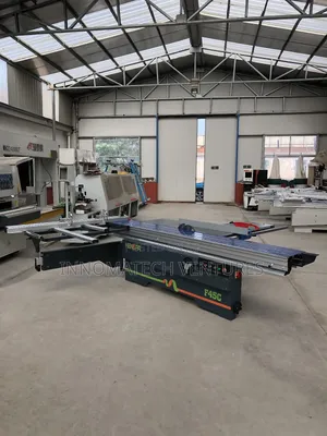 Panel Saw Machine