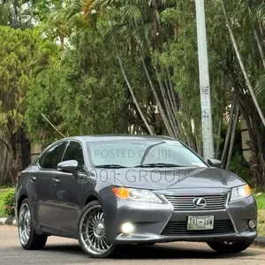Lexus ES 2014 Gray