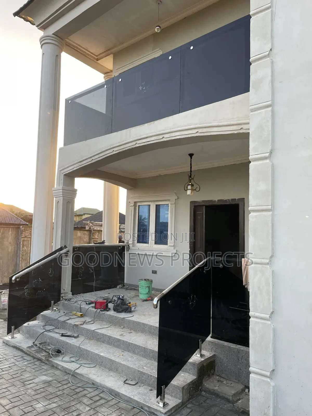Frameless Black Handrail Glass