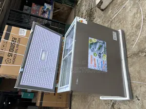 Snowsea 220litters Chest Freezer Brand New