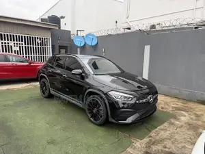 Mercedes-Benz GLA 250 2021 Black