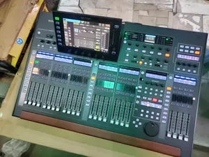 Behringer Wing Digital Mixer