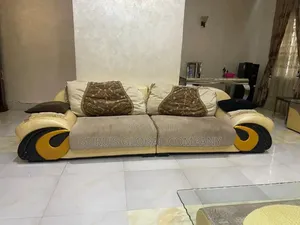 Luxury Foreign High Quality Chairset Table And 2 Side Stools