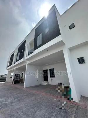 3bdrm Townhouse/Terrace in Ajah for sale
