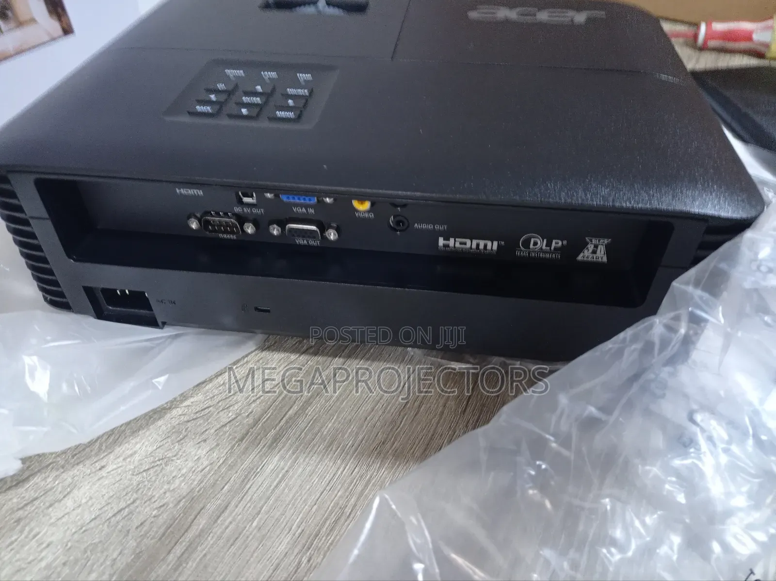 Acer Projector And Screen