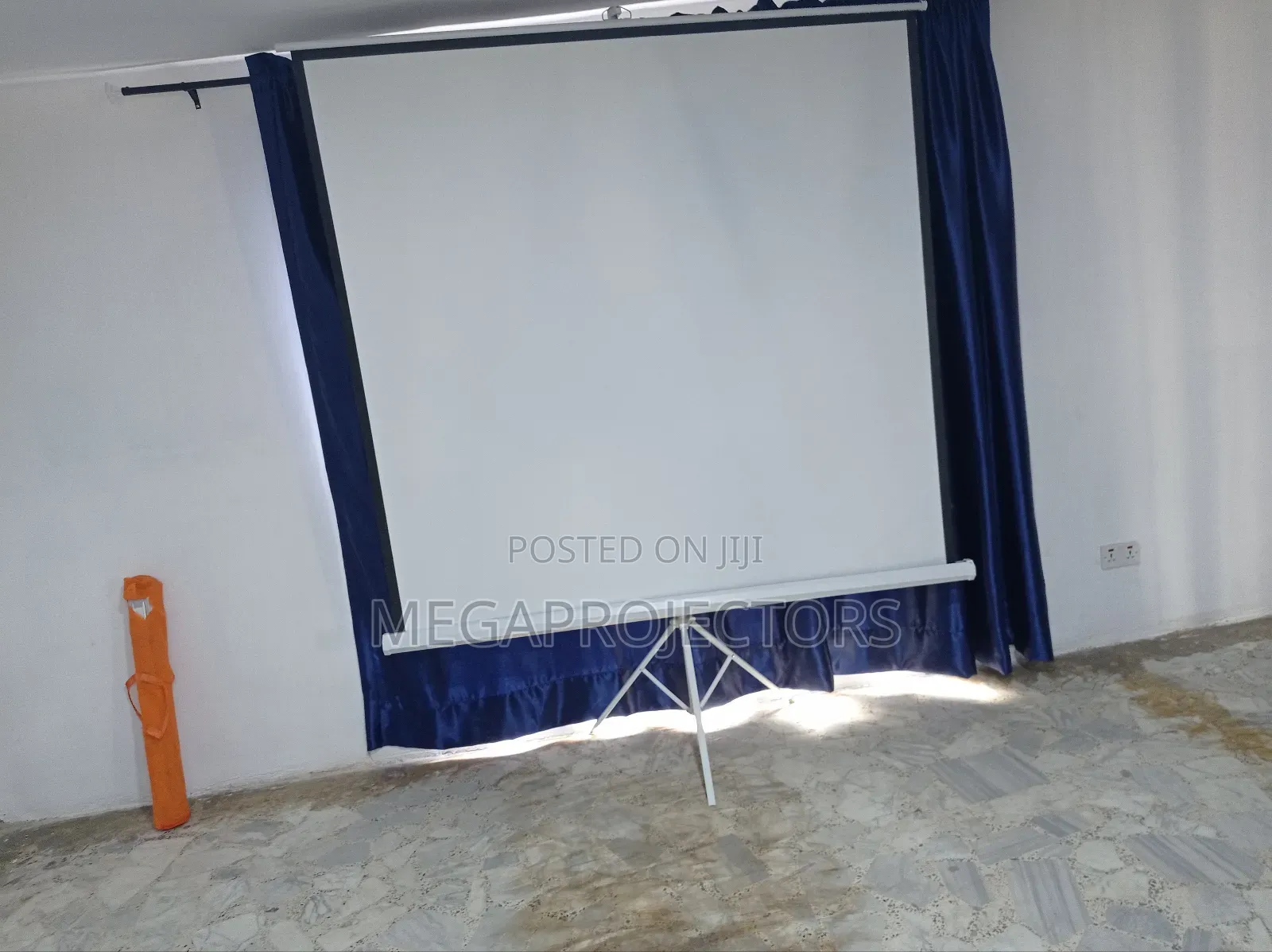 Acer Projector And Screen
