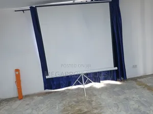 Acer Projector And Screen