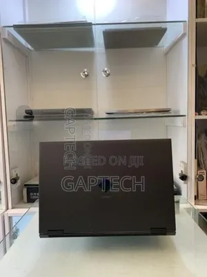 Laptop HP Omen 16 16GB AMD Ryzen 7 SSD 512GB