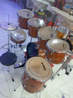 7pcs Yamaha Drum With Rack Complete Set