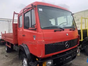 Mercedes-Benz 814 Bucket