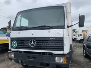 Foreign Used Mercedes Benz 814 Container