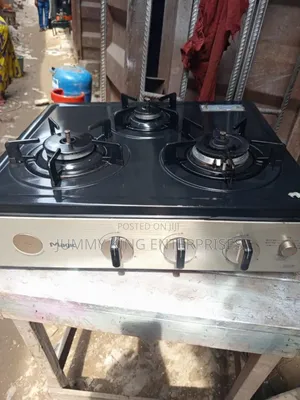 Automatic 3 Burner Table Top Gas Cooker