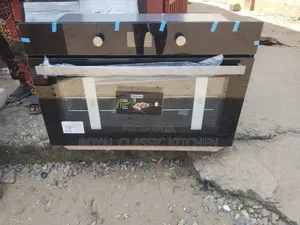 Built in 90cm Oven