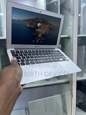 Laptop Apple MacBook Air 2013 4GB Intel Core I5 SSD 256GB