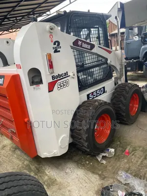 Bob Cat Pay Loader