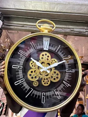 Luxury Rotor Gear Clock - Councilman . A Luxury Wall Clock