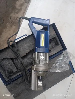 Rc-16 Rod Cutting Machine. Steel Scissors