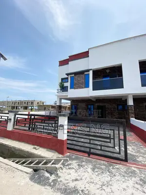 4bdrm Duplex in Lekki Phase 2 for sale