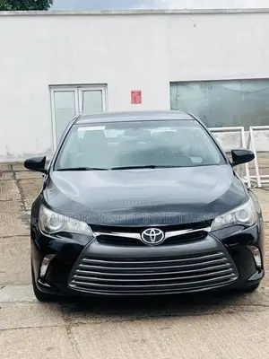 Toyota Camry SE 4dr Sedan (2.5L 4cyl 6A) 2017 Black
