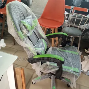 Luxury Chair(Different Colors Available)