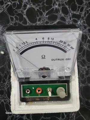 Dutrux Ohmmeter