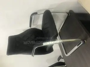 Strip Executive Office Visitors Chair