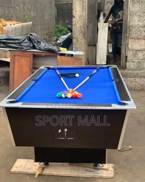 Local Snooker With Accessories