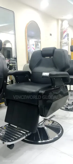 Luxurious Barber Chair 8020