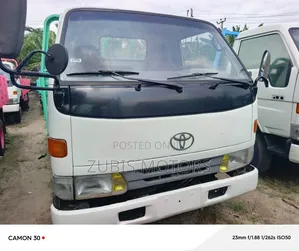 Toyota Dyna 300 Normal Hand
Petrol Engine
