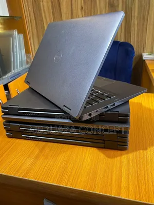 Laptop Dell Latitude 5300 8GB Intel Core I5 SSD 256GB