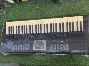 Psr330 Durable Yamaha Keyboard