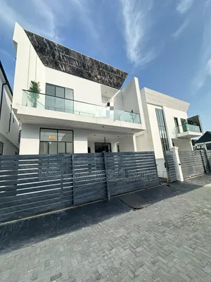 5bdrm Duplex in Chevron for sale
