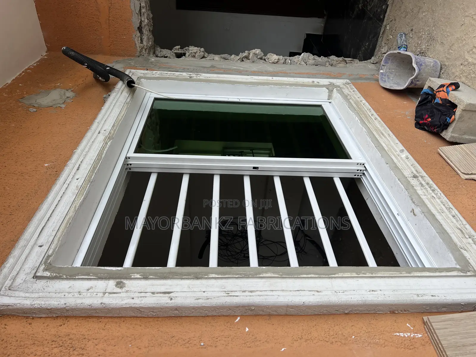 3 in 1 Sliding Window