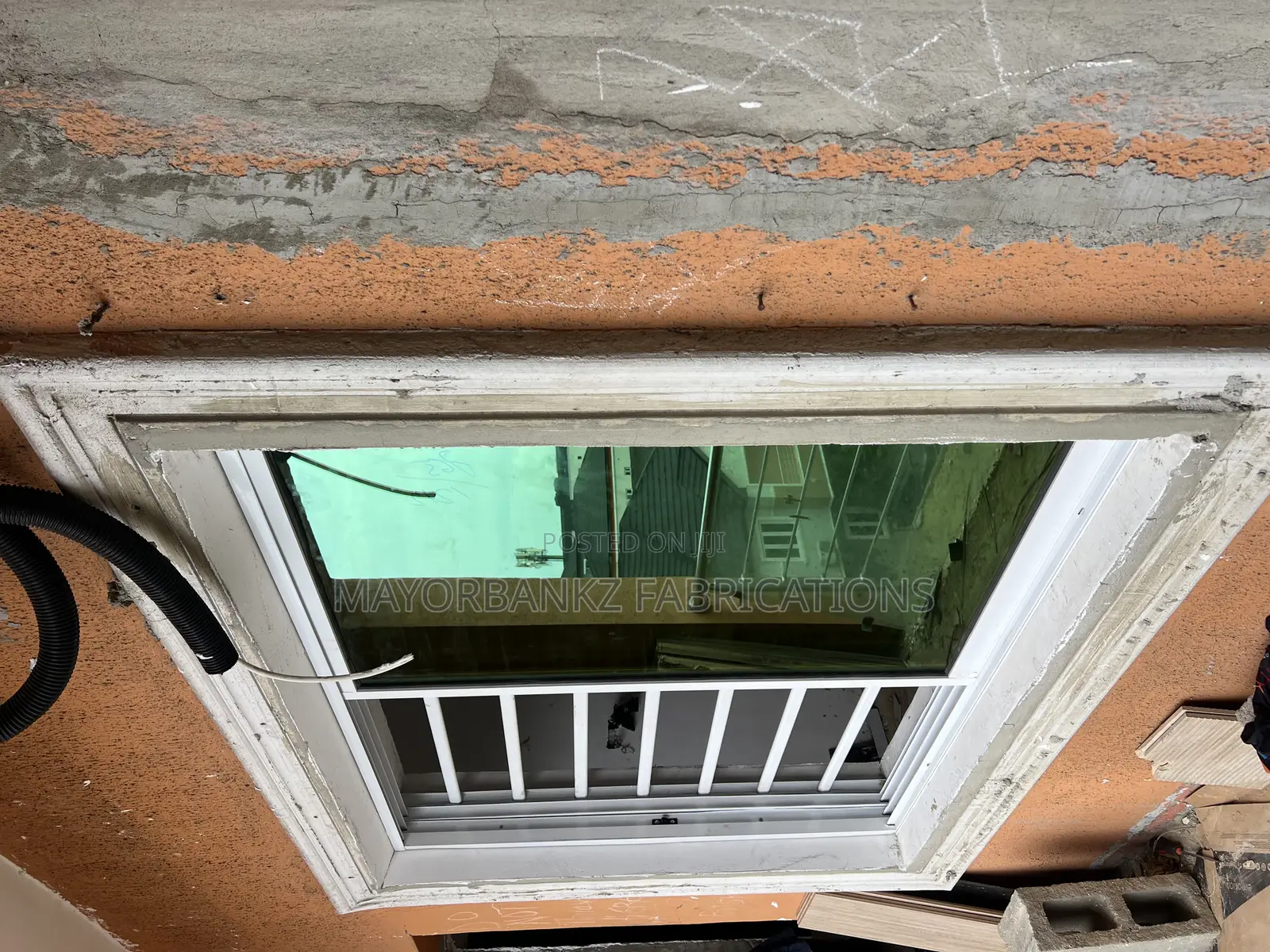 3 in 1 Sliding Window