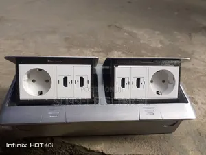 Floor Socket With 2 French Mouth and 4 Hdmi
