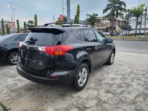 Toyota RAV4 LE 4dr SUV AWD (2.5L 4cyl 6A) 2014 Black